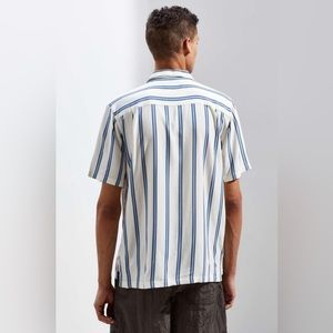 Urban Outfitters Men Button up Shirt - Size Small